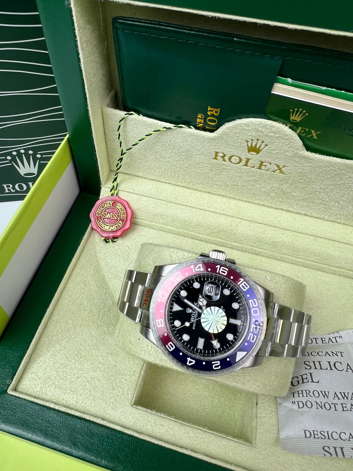 Rolex GMT-Master II | Cadran Noir | lunette bicolore rouge et bleue
