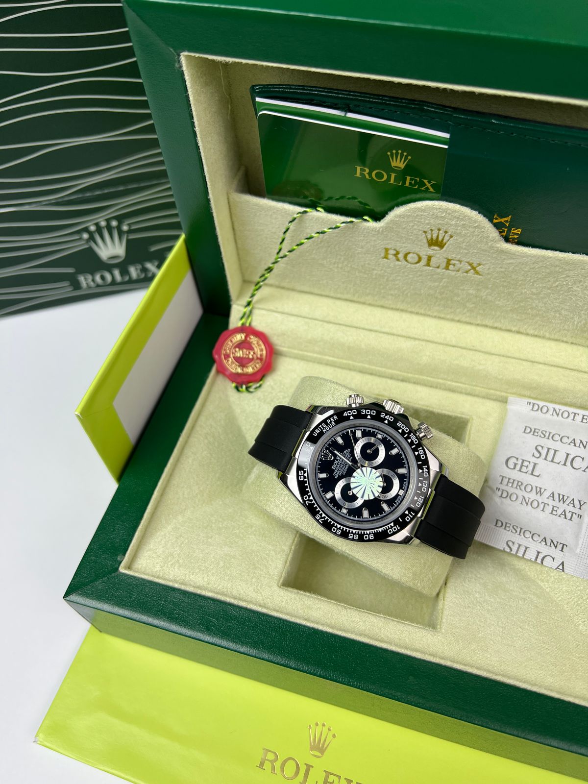 Rolex Cosmograph Daytona Oysterflex - L'Essence du Chronographe de Course