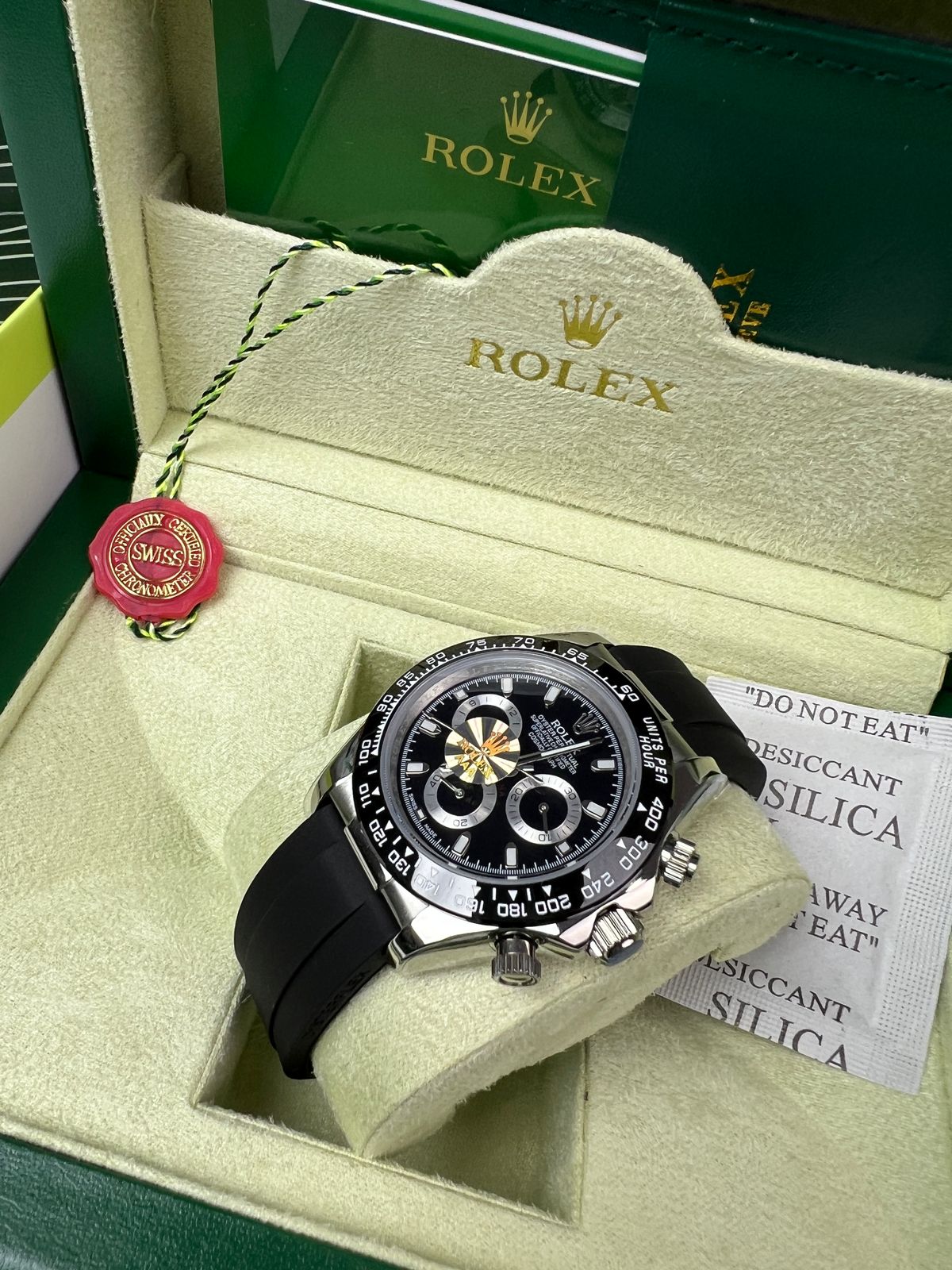 Rolex Cosmograph Daytona Oysterflex - L'Essence du Chronographe de Course