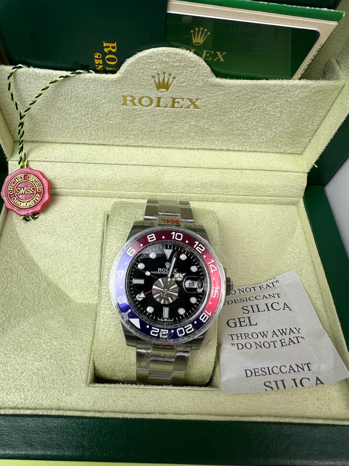 Rolex GMT-Master II | Cadran Noir | lunette bicolore rouge et bleue